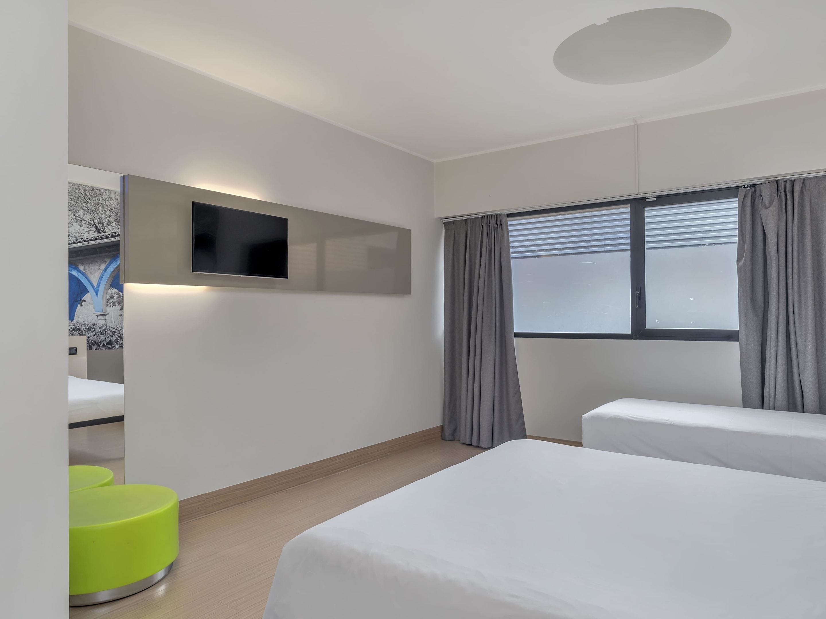 Photo - B&B Hotel Como Camerlata