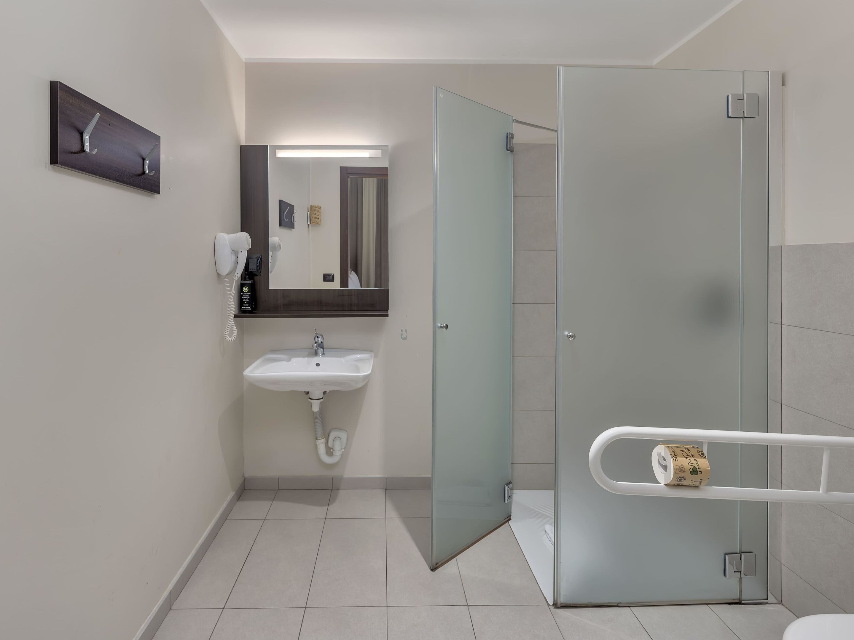 Photo - B&B Hotel Como Camerlata
