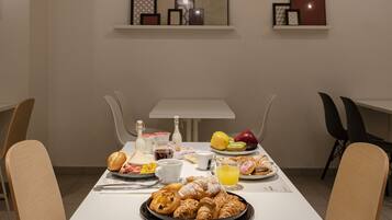 Daily buffet breakfast (EUR 9.50 per person)