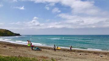 Private beach, white sand, sun-loungers, snorkelling