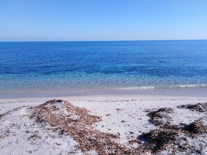 On the beach, snorkelling - Residence La Pineta (Budoni)