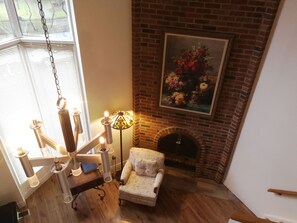 Silitysrauta/-lauta, vauvan matkasänky, ilmainen Wi-Fi, vuodevaatteet