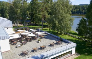 Frühstück, Mittagessen, Abendessen, regionale Küche 