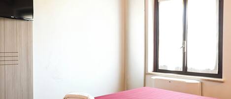 1 chambre, literie de qualité supérieure, couette en duvet d'oie