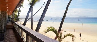 Diamond Water Edge Resort