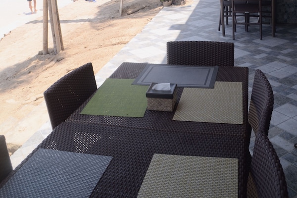 Desayuno buffet (PHP 275 por persona)