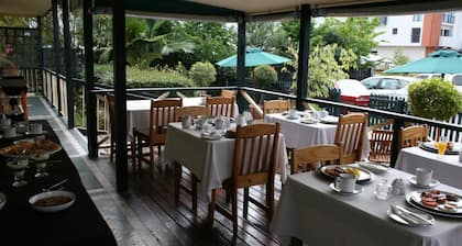 Knysna Wayside Inn