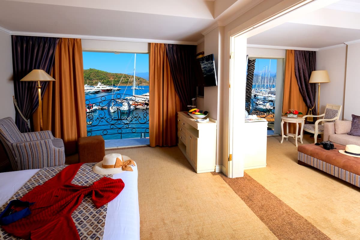 suite | view from room