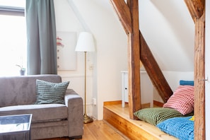 Superior Apartment, 1 Bedroom | Living area