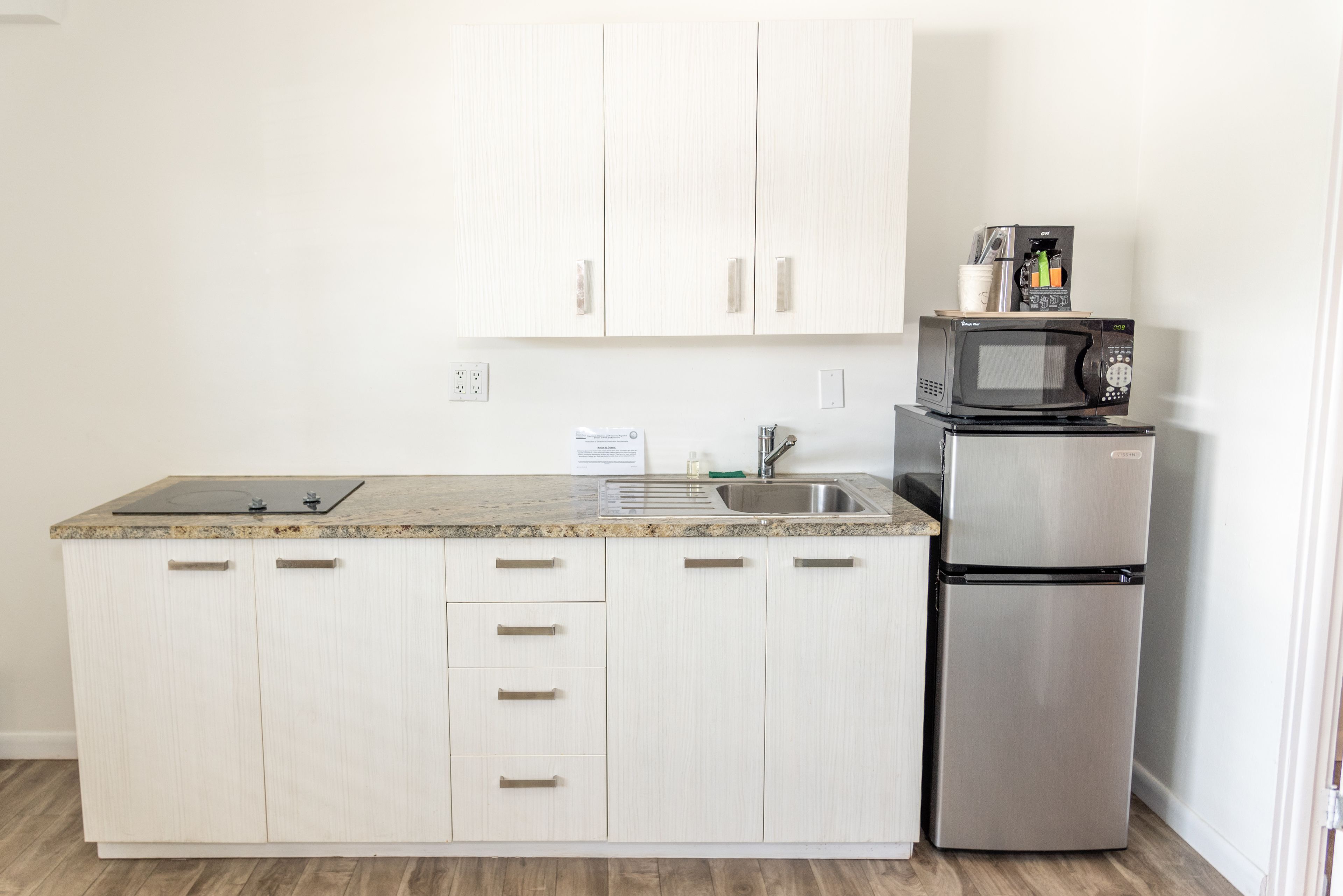 Photo - Regency Inn & Suites Sarasota