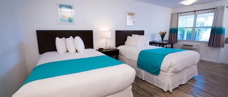 Chambre Double Standard, 2 lits doubles, accessible aux personnes à mobilité réduite