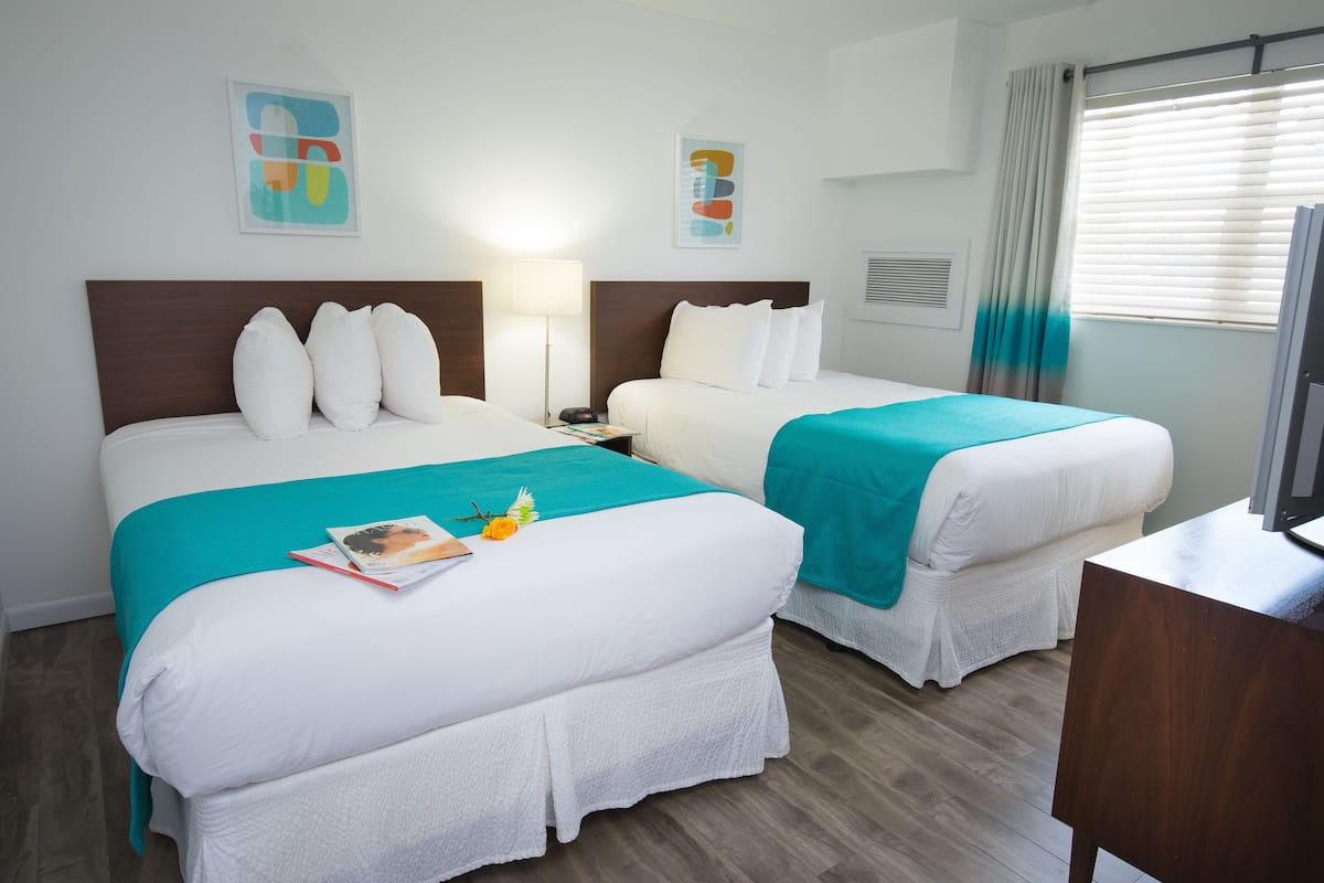 Nonsmoking Double Suite | Premium bedding, free WiFi, bed sheets, wheelchair access
