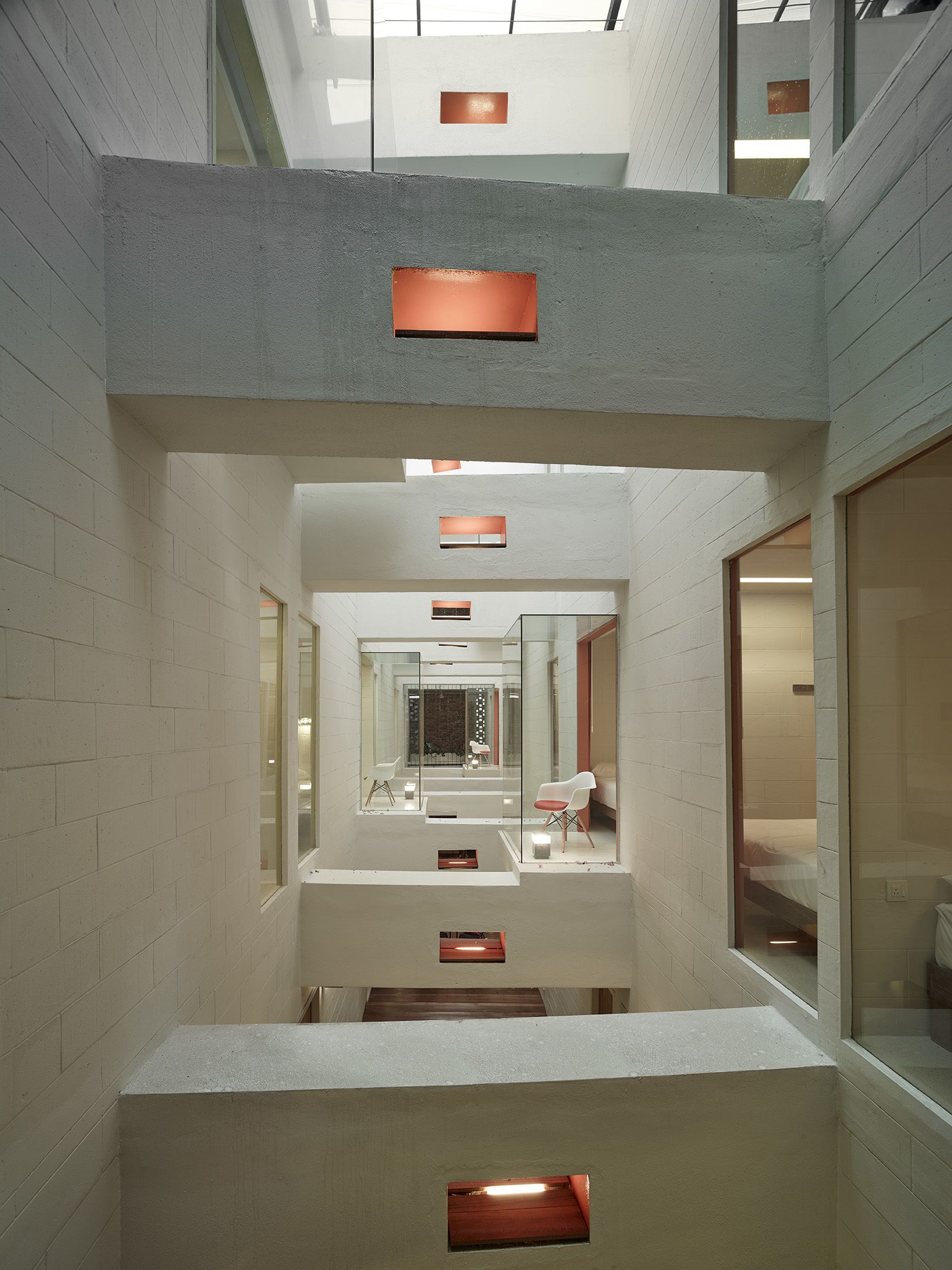 Photo - Lantern Hotel