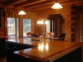 Café da manhã completo grátis todos os dias