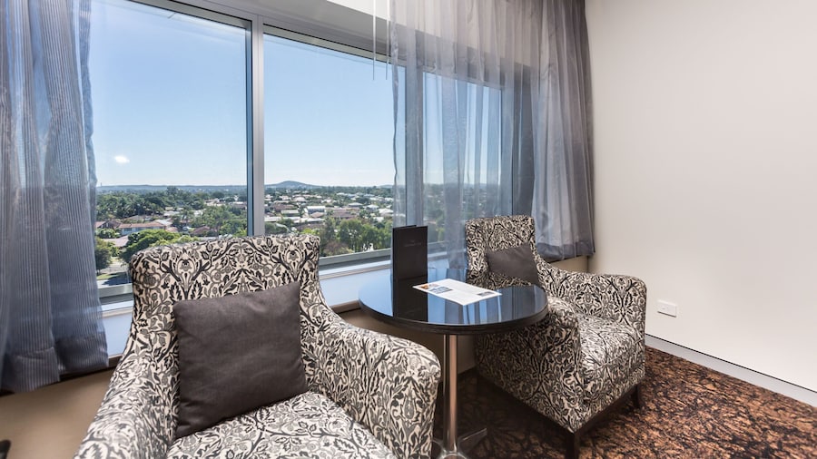Calamvale Suites and Conference Centre