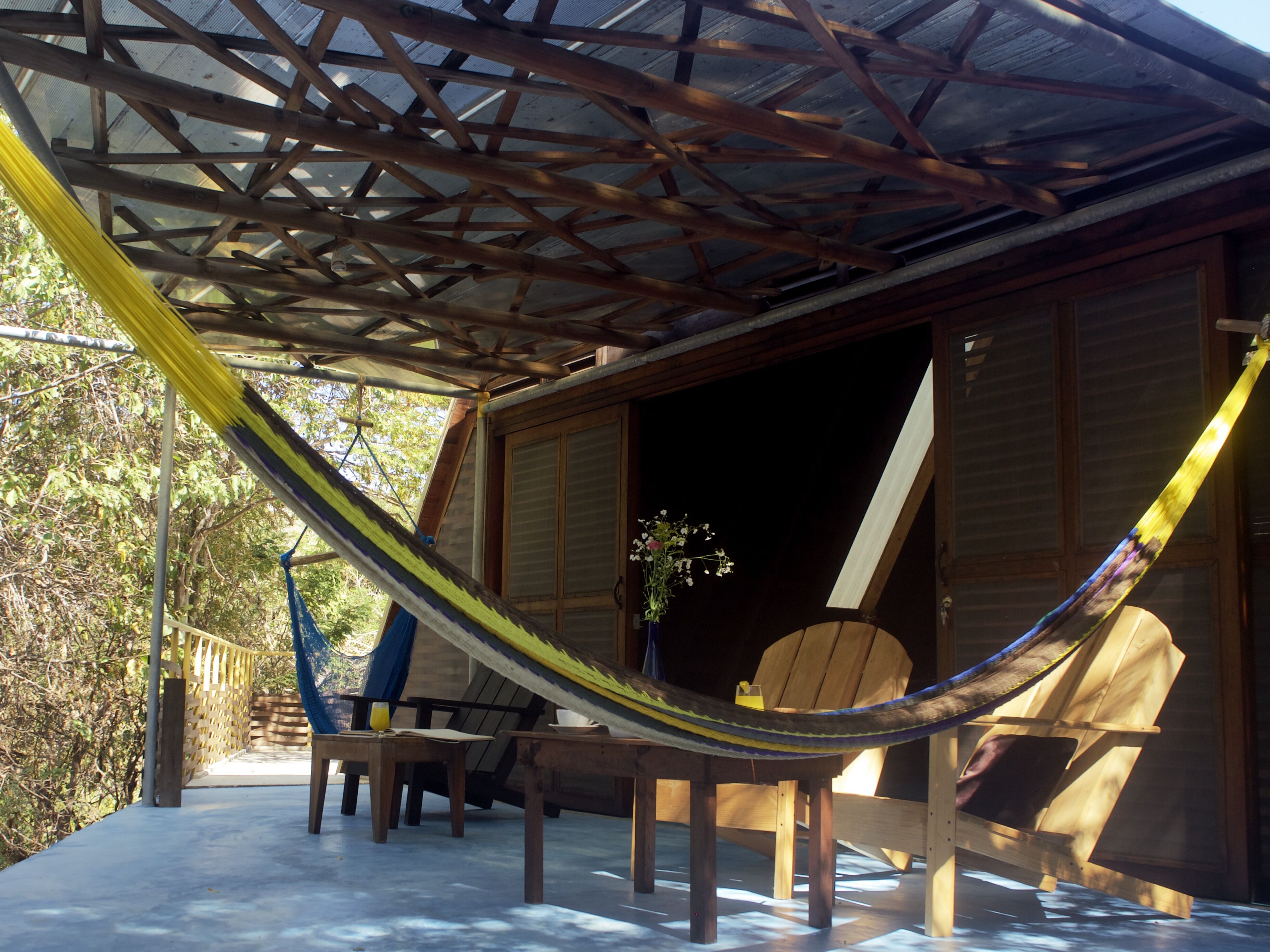 Cabin, 1 King size bed, with partial ocean view (Room 60 degrees) | Terrace/patio