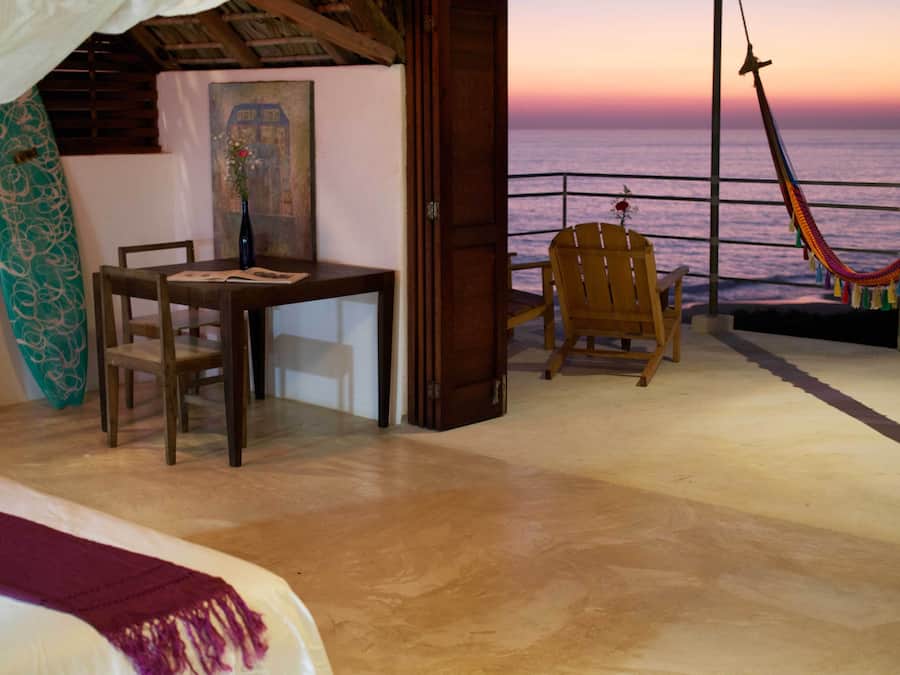 Cabane Deluxe, 1 trĂšs grand lit, vue mer