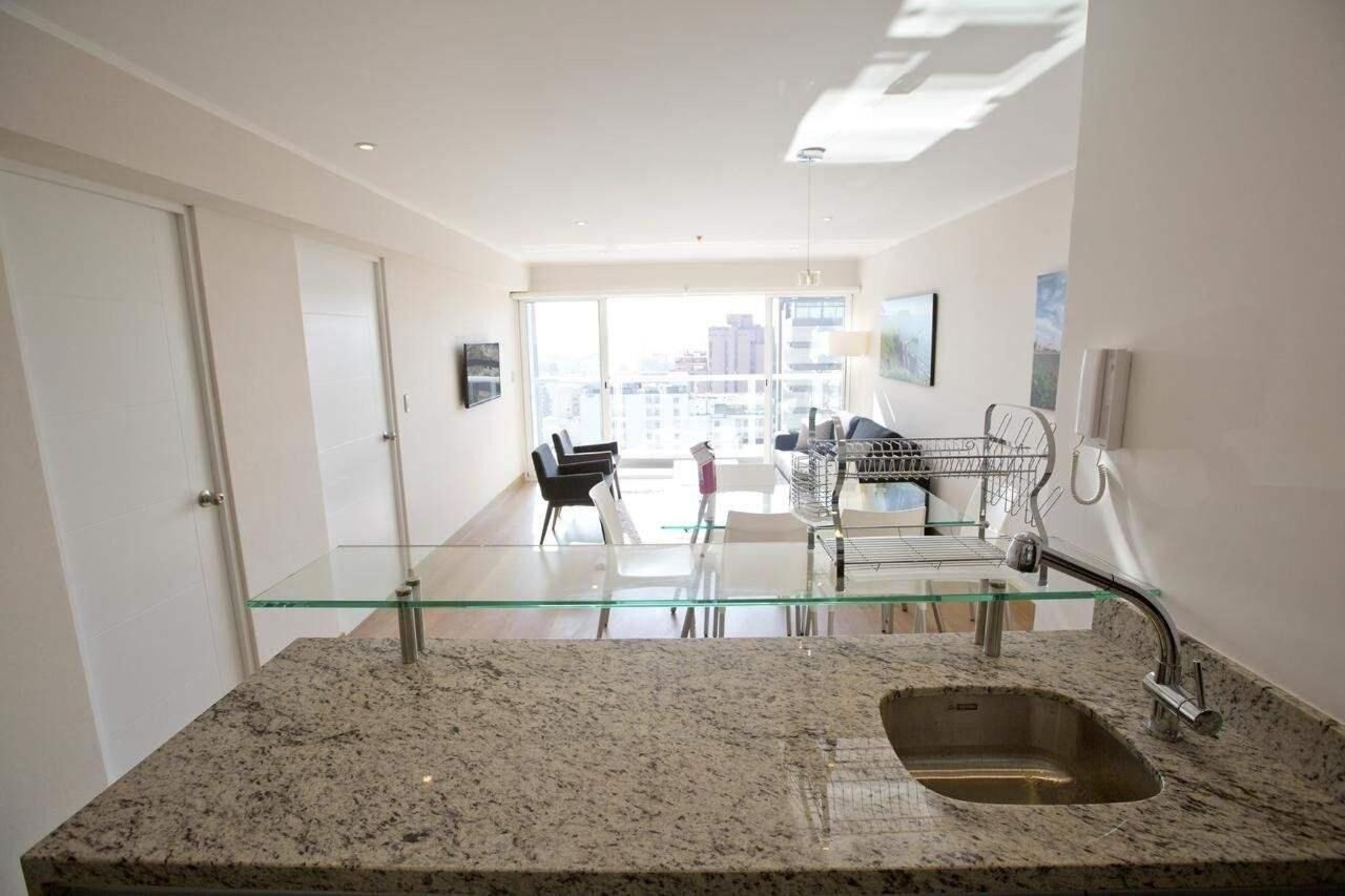 公寓, 1 间卧室 | 起居区 | 32-英寸纯平电视（配备有线频道）、液晶电视、乒乓球