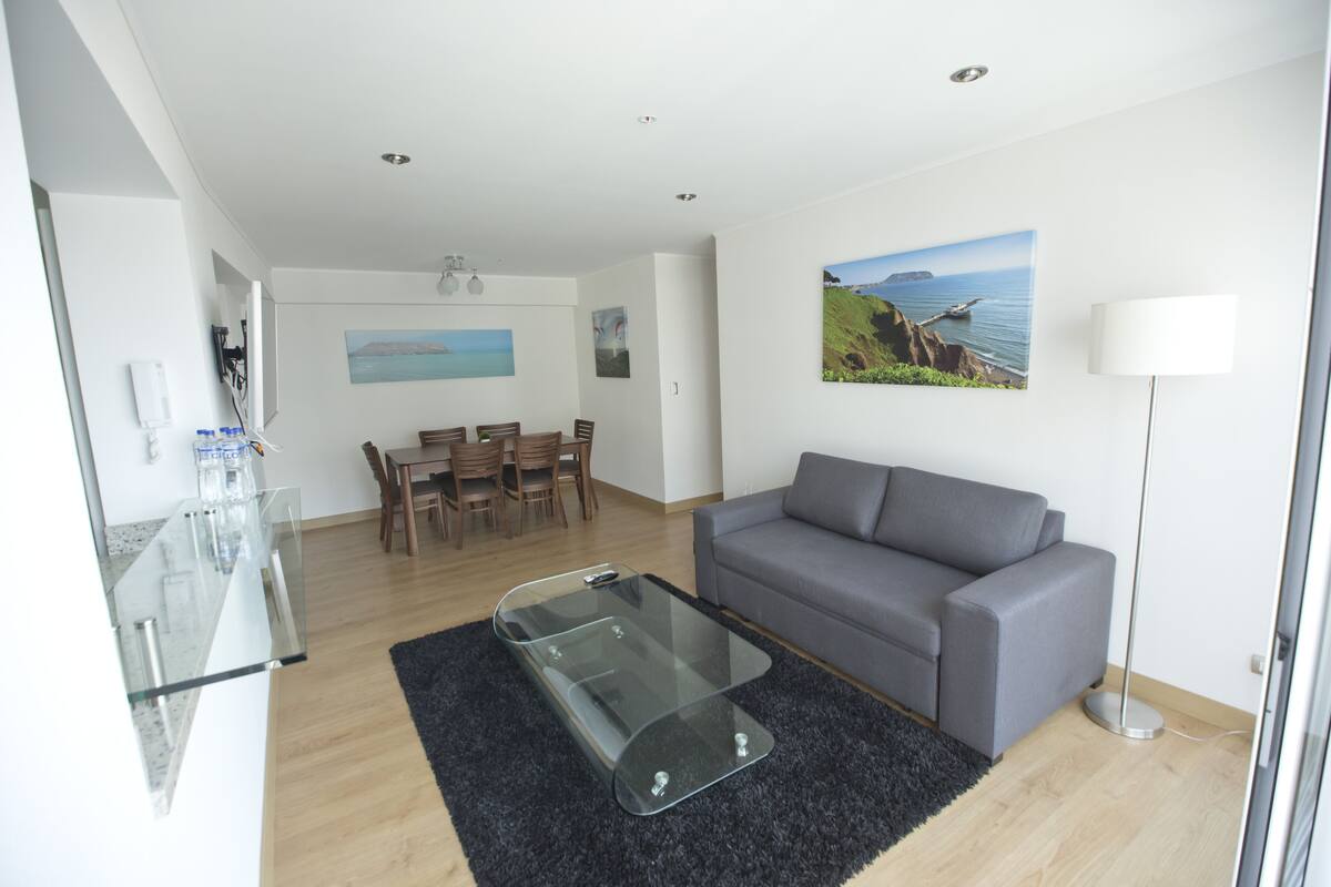 Apartment, 2 Bedrooms | Living room