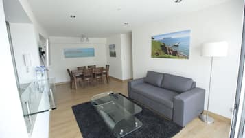 Apartment, 2 Bedrooms | Living room | 32-inch flat-screen TV with cable channels, LCD TV, table tennis