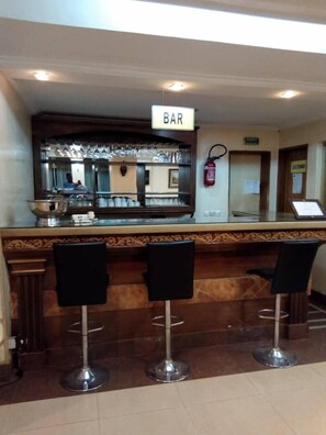 Bar (in der Unterkunft)