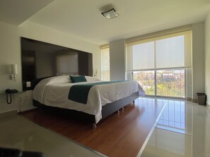 Exclusive Apartment | In-room safe, individually decorated, individually furnished