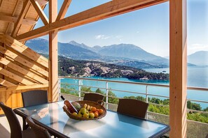 บริเวณภายนอก