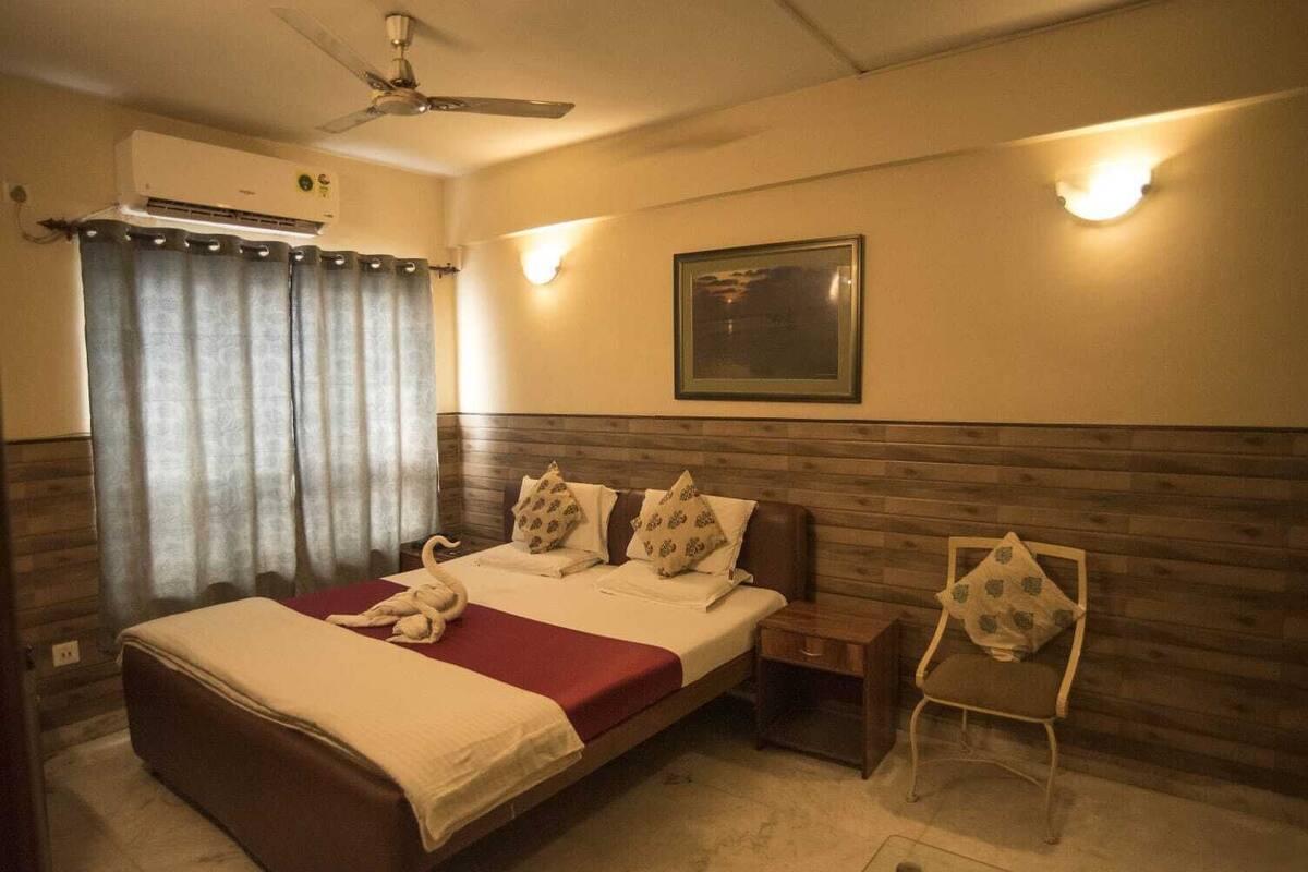 Kamar Double Deluks, 1 Tempat Tidur Queen, Bebas Asap Rokok | Meja kerja, Wi-Fi gratis, dan seprai linen