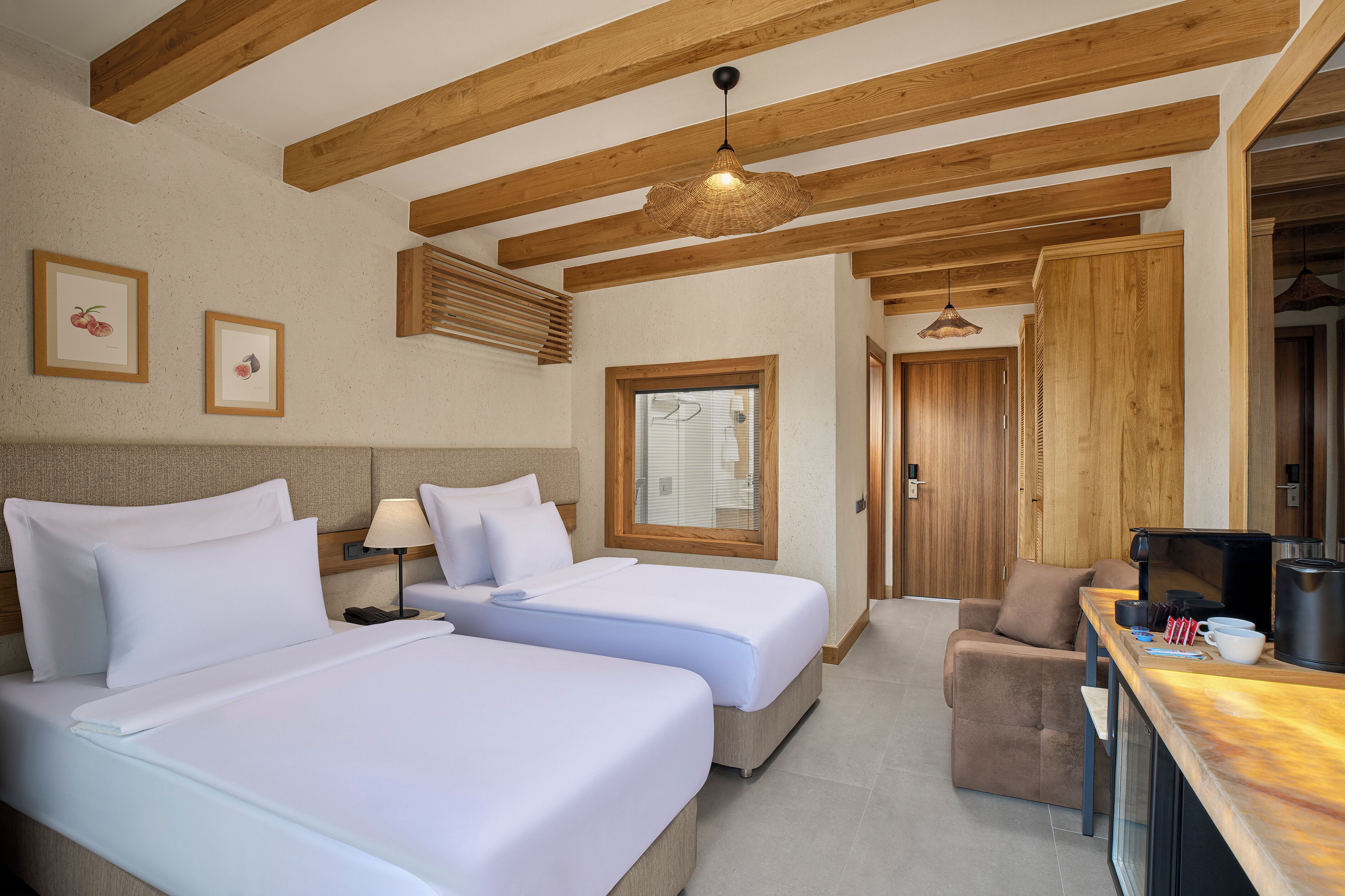 deluxe double or twin room | premium bedding, in-room safe, soundproofing, iron/ironing board