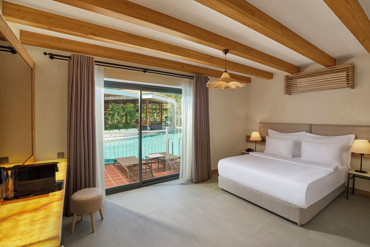 Double Room, Pool Access