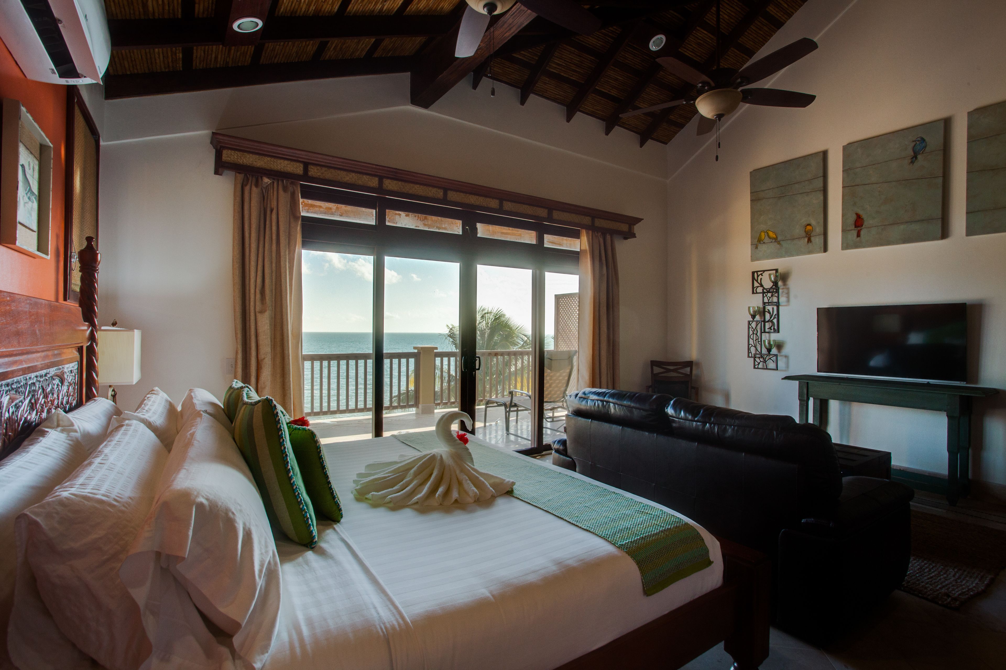 room | premium bedding, in-room safe, desk, iron/ironing board