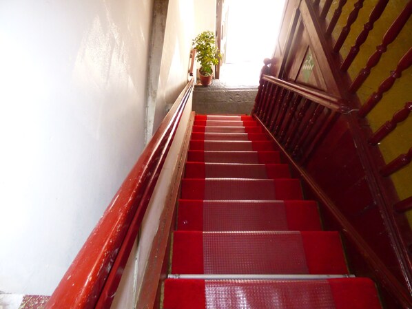 Khu tổ chức tiệc cưới trong nhà