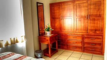 Ropa de cama de alta calidad y wifi gratis