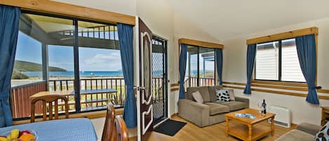 Comfort Villa, 2 Bedrooms, Ocean View, Oceanfront | Living room | 32-inch flat-screen TV with digital channels, TV