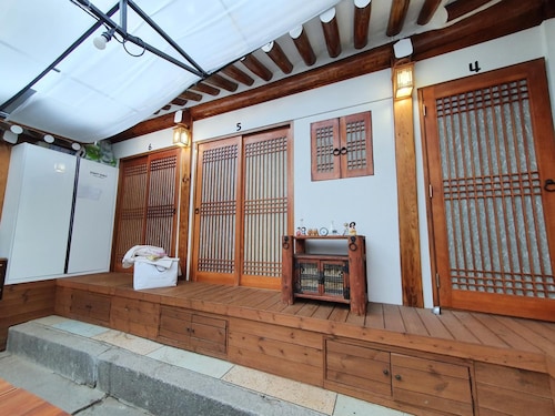 Bibimbap Guesthouse