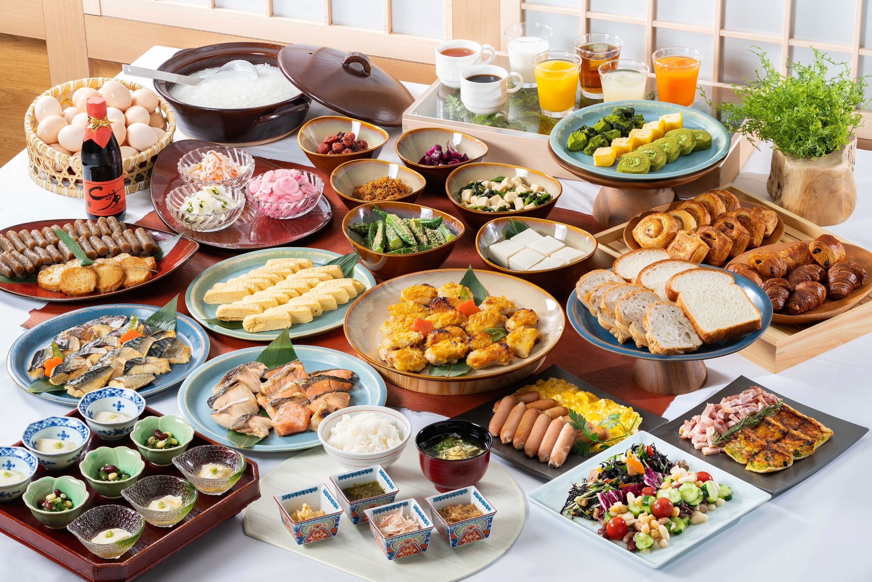 Daily buffet breakfast for a fee
