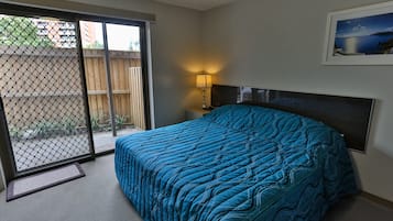 Superior Studio, 1 King Bed | Premium bedding, free WiFi, bed sheets
