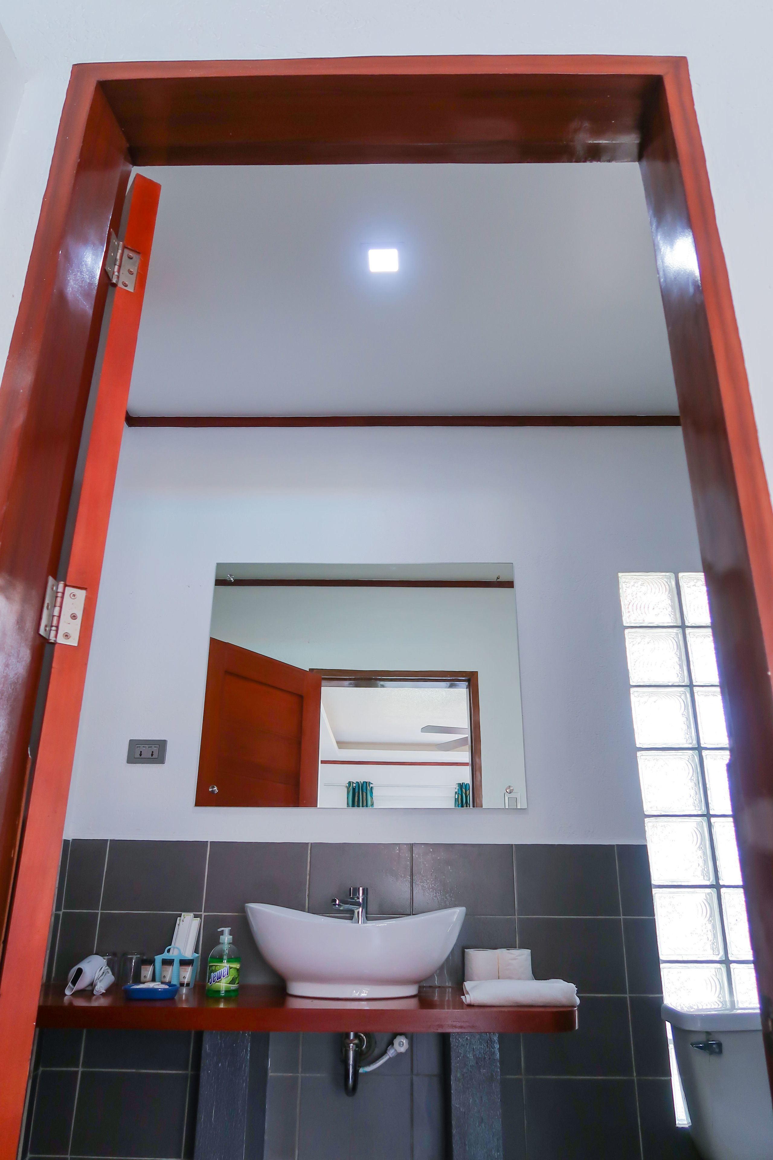 superior room | bathroom | shower, rainfall showerhead, free toiletries, hair dryer