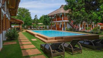 2 outdoor pools, pool umbrellas, sun loungers