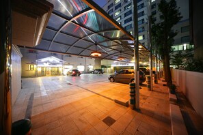 Free self-parking