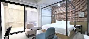 Hound Hotel Seomyeon 1st Street