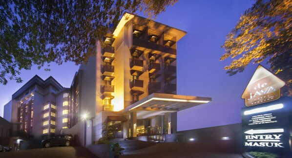 Exterior - de JAVA Hotel (Bandung)