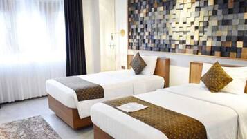 Minibar, in-room safe, desk, soundproofing