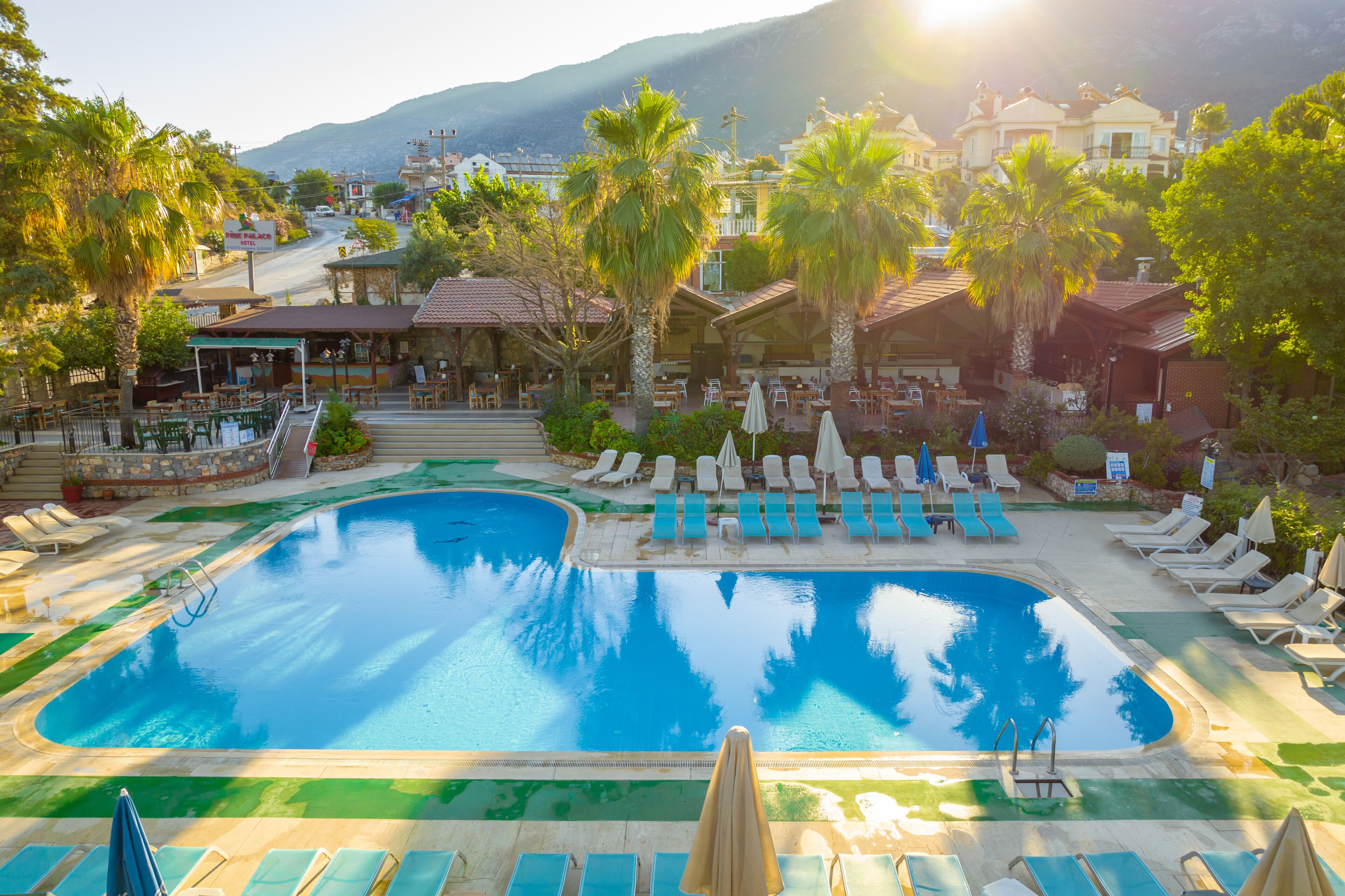 Frokost, lunsj og middag serveres, tyrkiske retter 