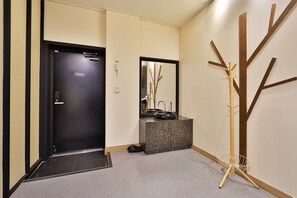 Deluxe Double Room | Premium bedding, individually decorated, desk, laptop workspace - Hotel ARA - Busan Haeundae (Busan)