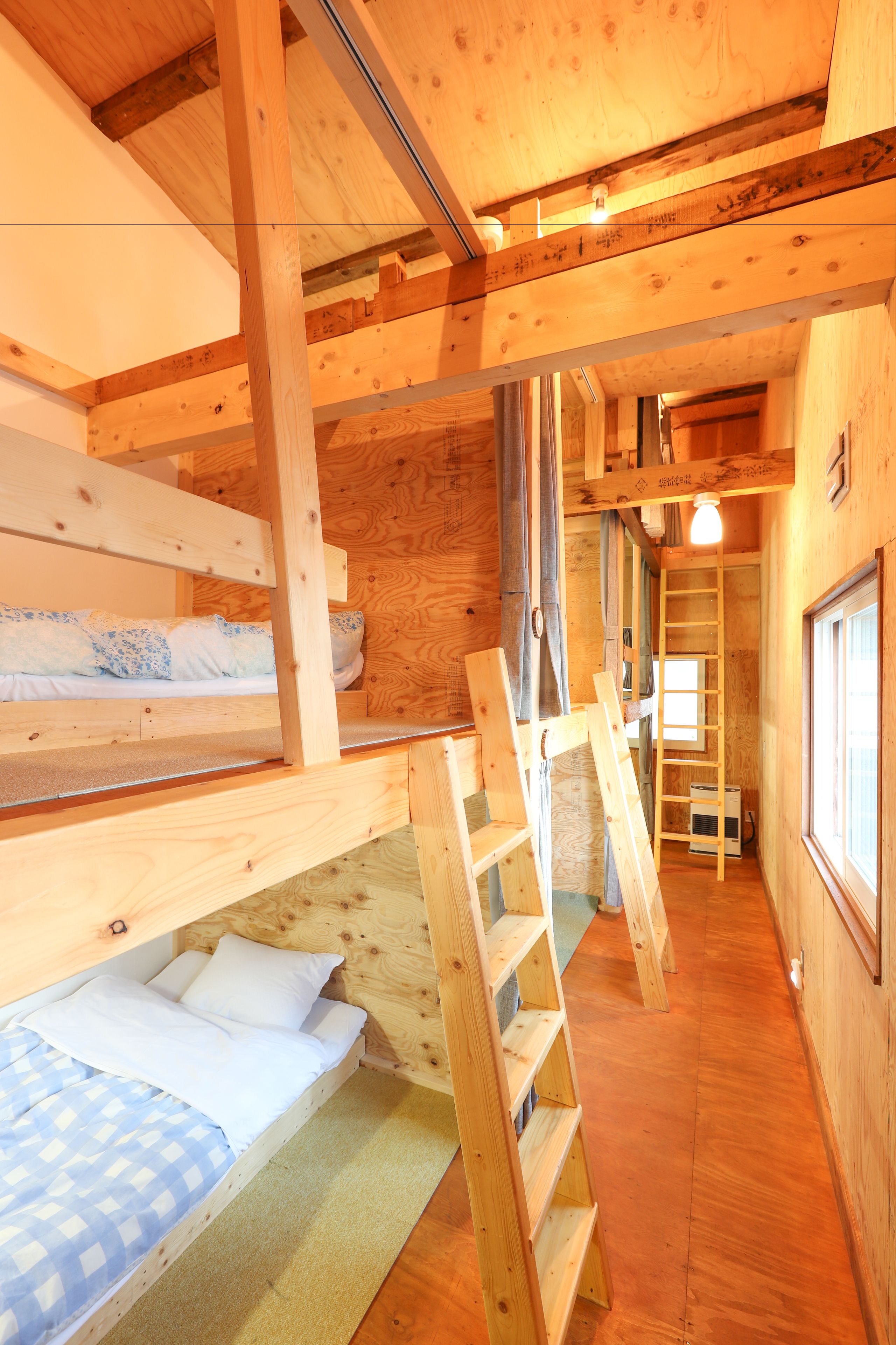 Χρηματοκιβώτιο στο δωμάτιο, μοναδική διακόσμηση, μοναδική επίπλωση 