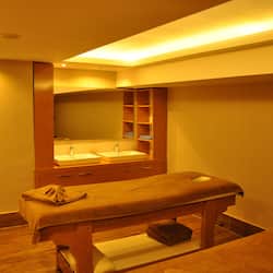 Couples treatment room(s), sauna, steam room, Turkish bath/hammam