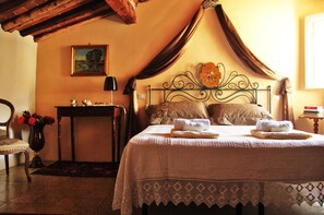 1 bedroom, premium bedding, desk, free WiFi - Altana Panoramic (Lucca)