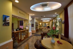 Reception - Hotel Vila Ruzica (Crikvenica)