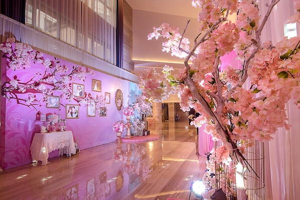 Banquet hall